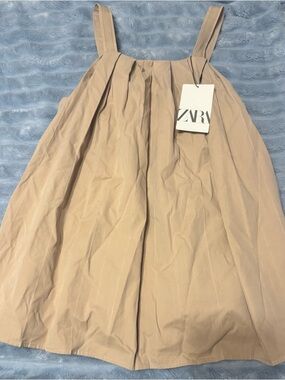Zara Girls Beige Sleeveless Dress Size 8Y (128 cm) NWT Pleated A-Line Minimalist